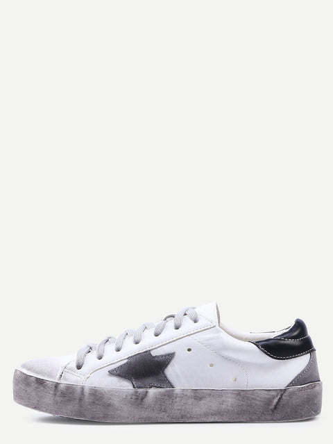 Round Toe Star Lace-up Sneakers